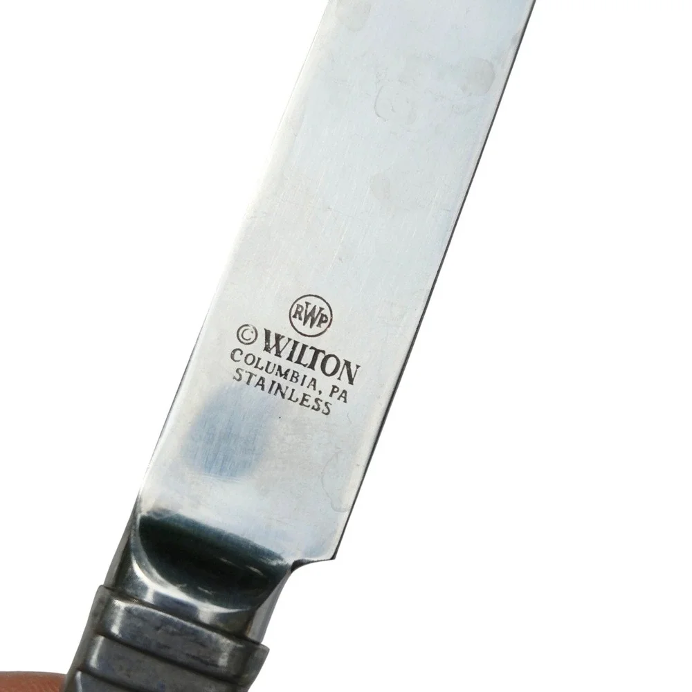 Wilton Armetale Bainbridge Stainless RWP Flatware 28 Pc Set Pistol Handle Swirl